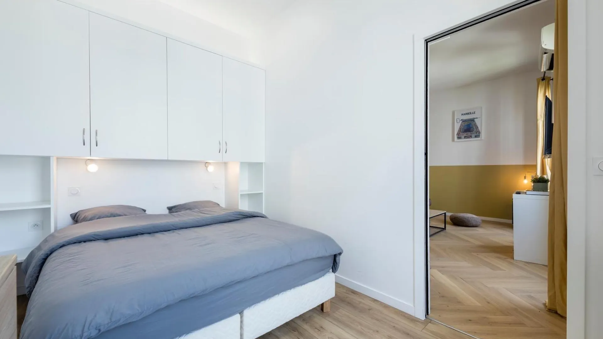 Desiree - Joliette - Saint Charles - Vieux Port Apartment Marseille
