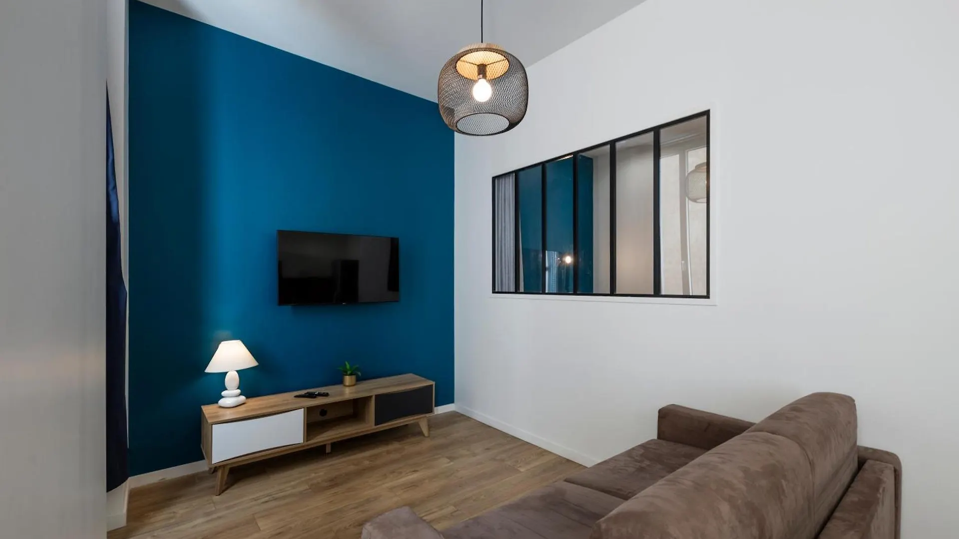 Desiree - Joliette - Saint Charles - Vieux Port Apartment Marseille France